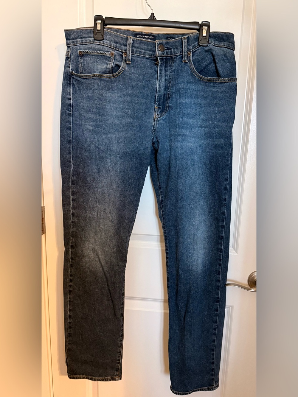 Men’s Lucky Brand Blue Denim Jeans NWOT